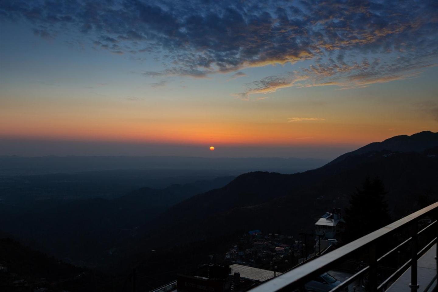Hotel Park Royale Inn Mussoorie Buitenkant foto